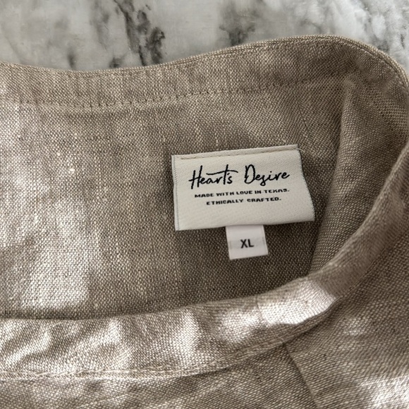 HEART DESIRE |  Roae Garden Top Oatmeal  on XL - Picture 9 of 11